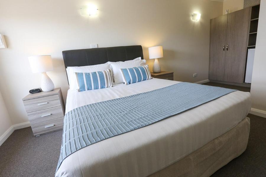 Seven Pines Motor Inn Mildura Room photo