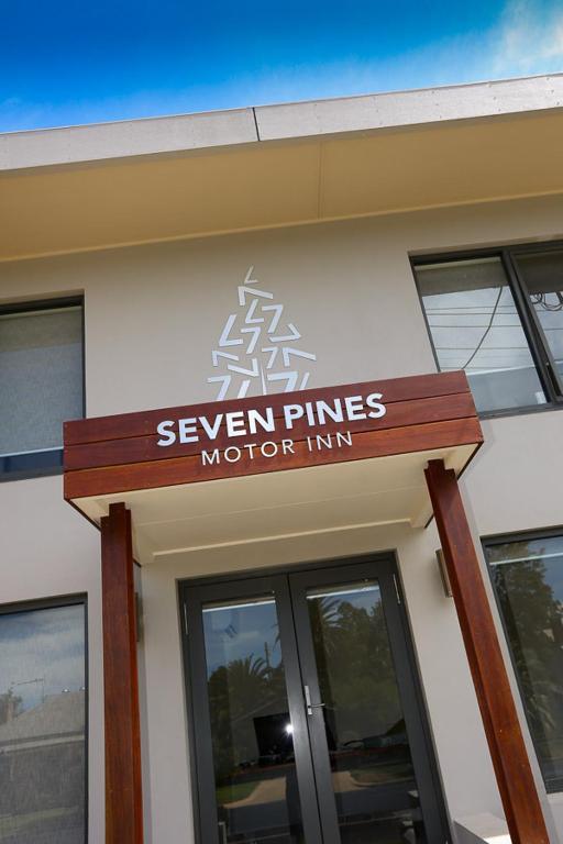 Seven Pines Motor Inn Mildura Exterior photo